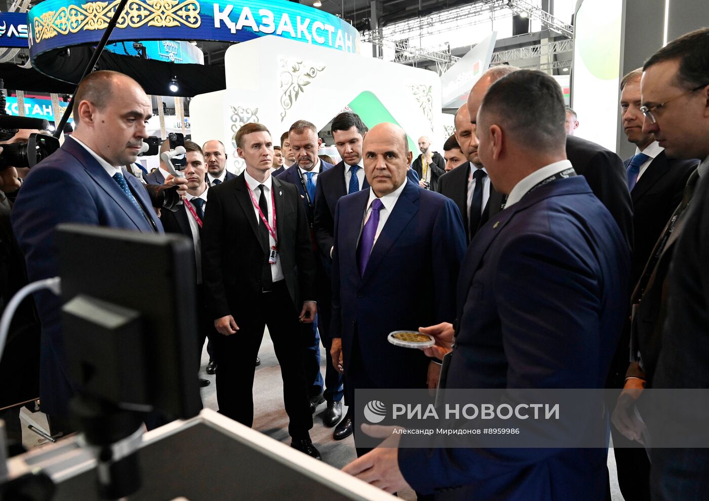 Международная промышленная выставка "Иннопром" в Екатеринбурге