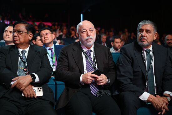 Международная промышленная выставка "Иннопром" в Екатеринбурге