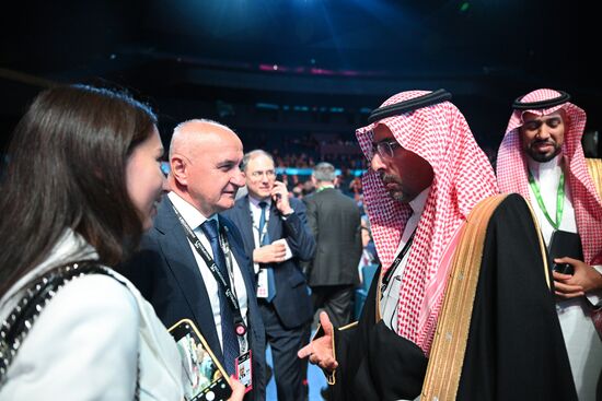 Международная промышленная выставка "Иннопром" в Екатеринбурге