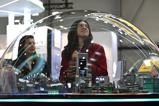 Международная промышленная выставка "Иннопром" в Екатеринбурге