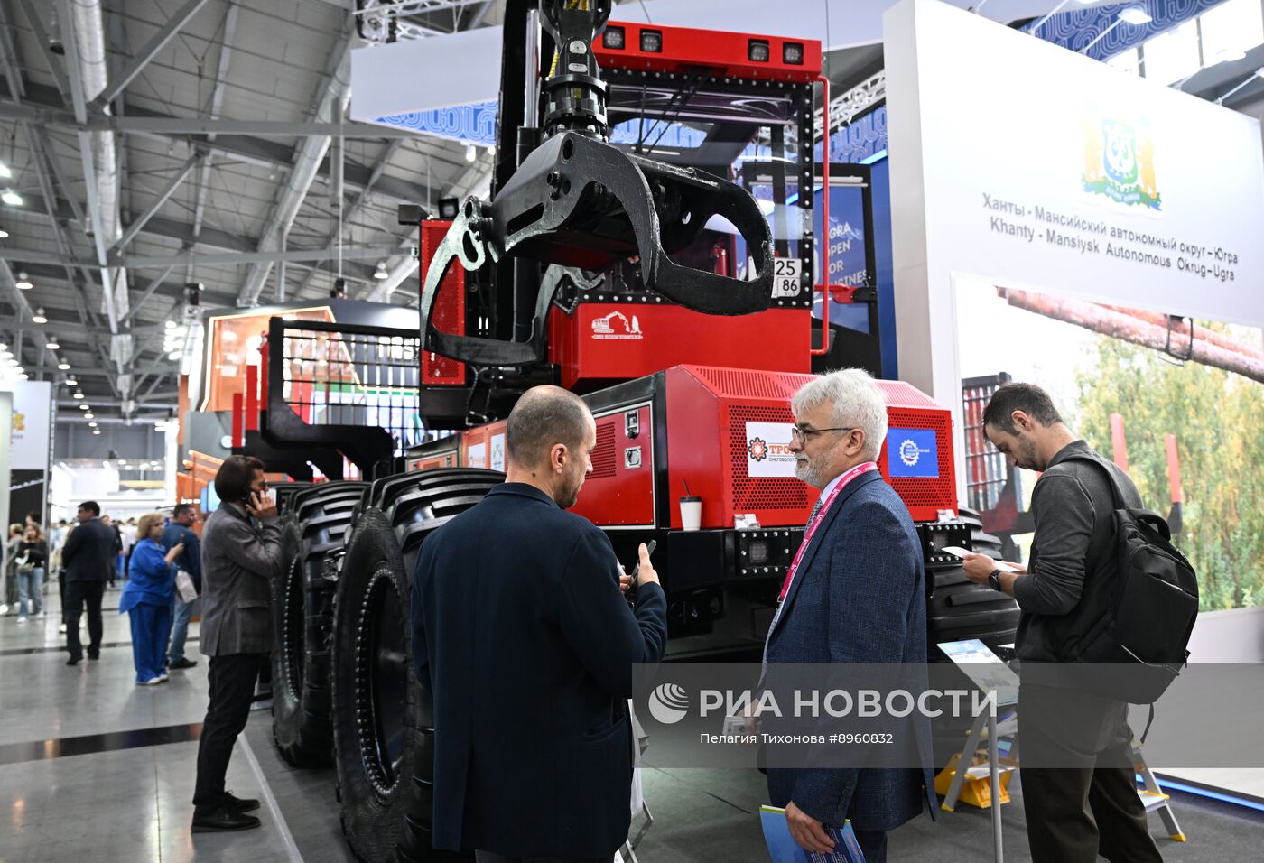 Международная промышленная выставка "Иннопром" в Екатеринбурге