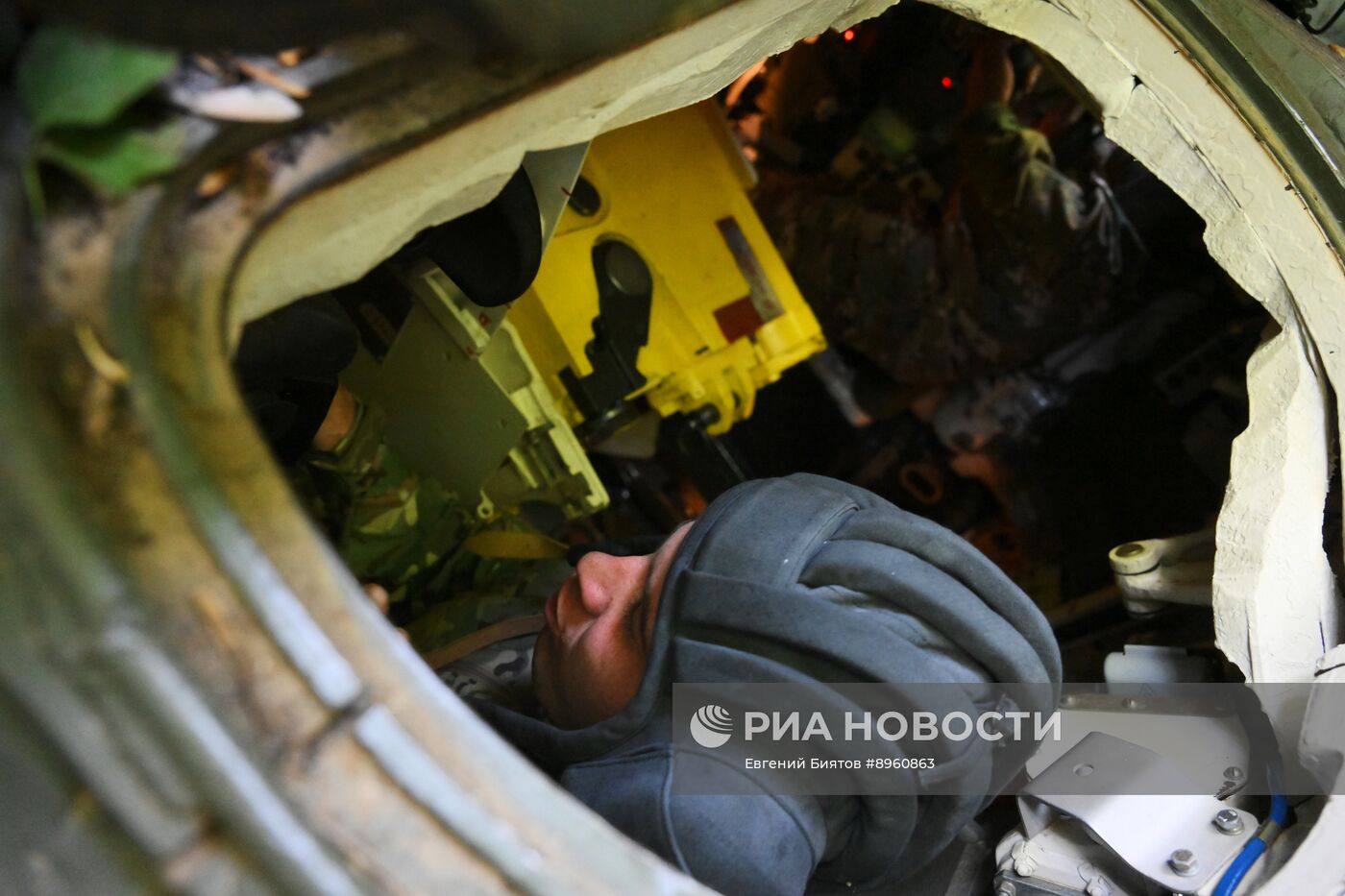 Танкисты группировки войск "Центр" в ДНР