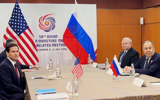 Встреча министра иностранных дел С. Лаврова с госсекретарем США М. Рубио