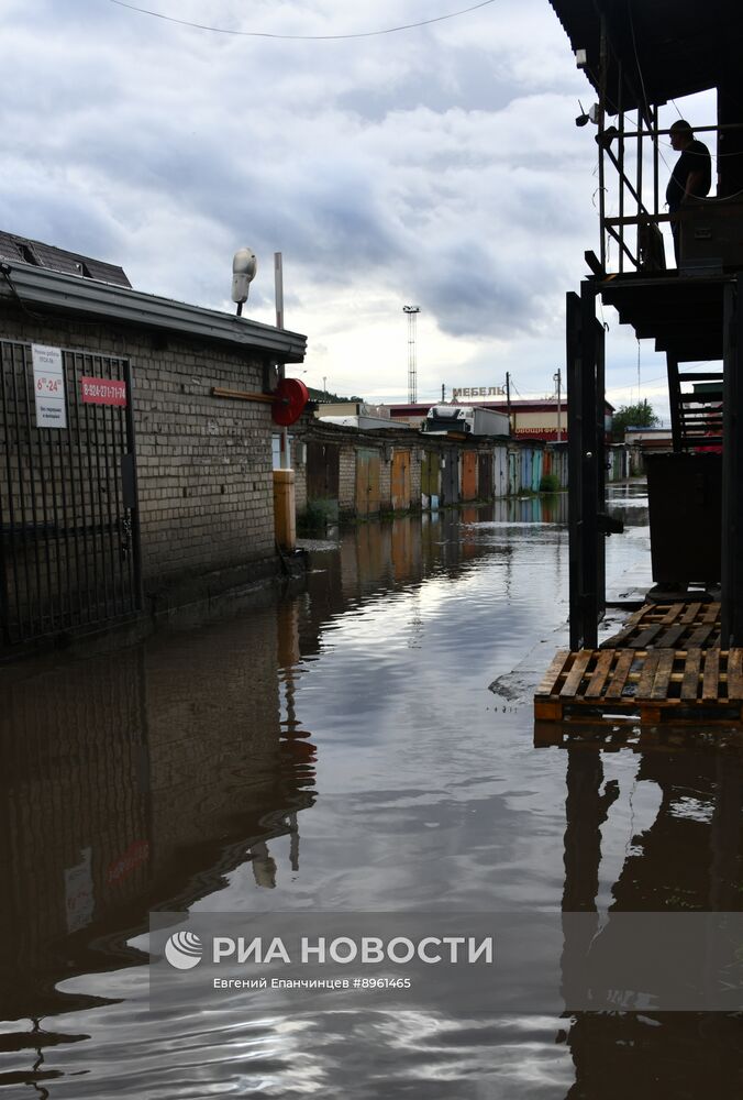 Последствия сильного ливня в Чите