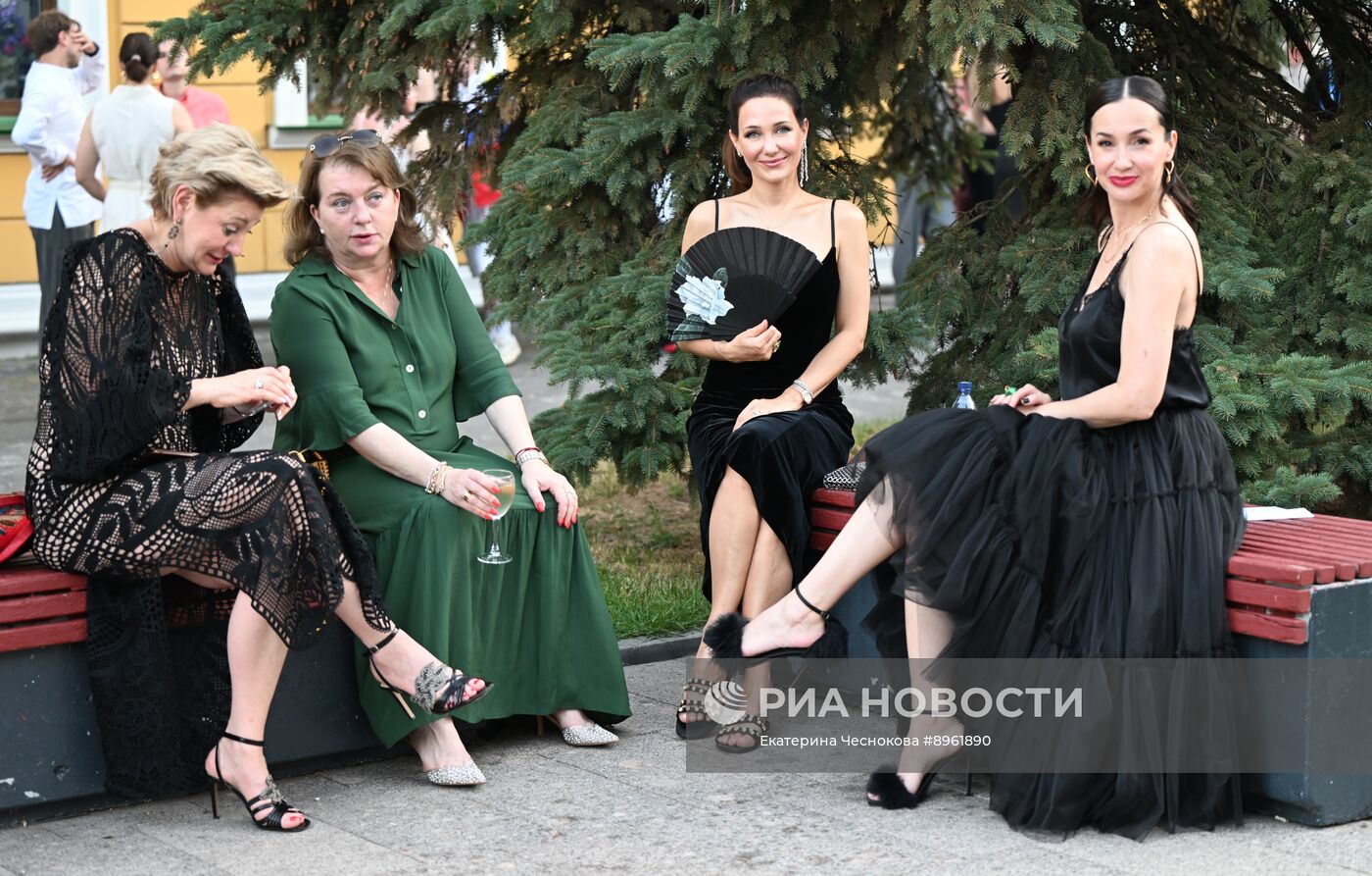IX Фестиваль нового российского кино "Горький fest"