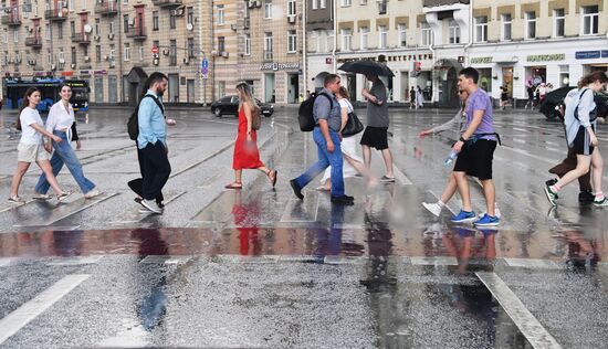 Дождь в Москве