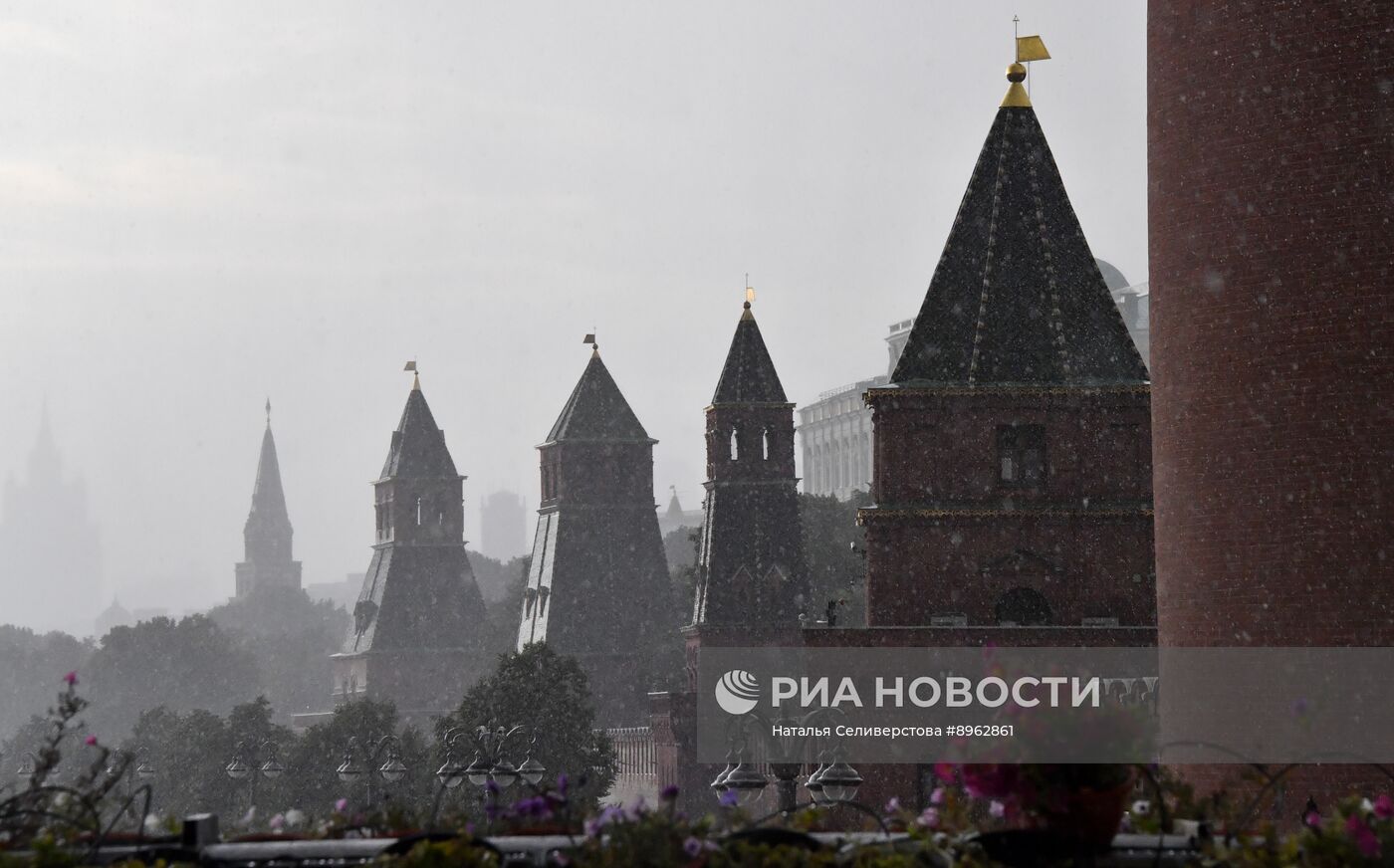Дождь в Москве