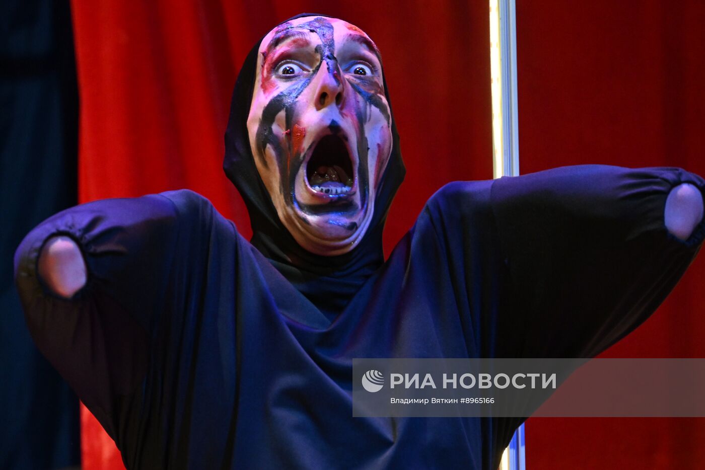 Спектакль "Мера за меру. Это твоя вина" в рамках театрального фестиваля им. А.П. Чехова