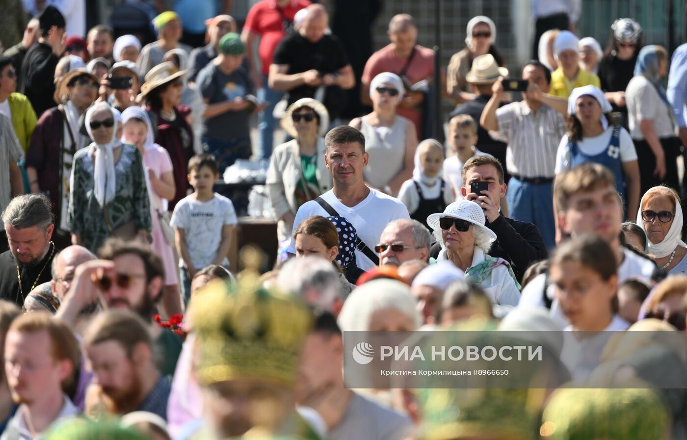 Патриарх Кирилл совершил праздничную литургию в Троице-Сергиевой лавре