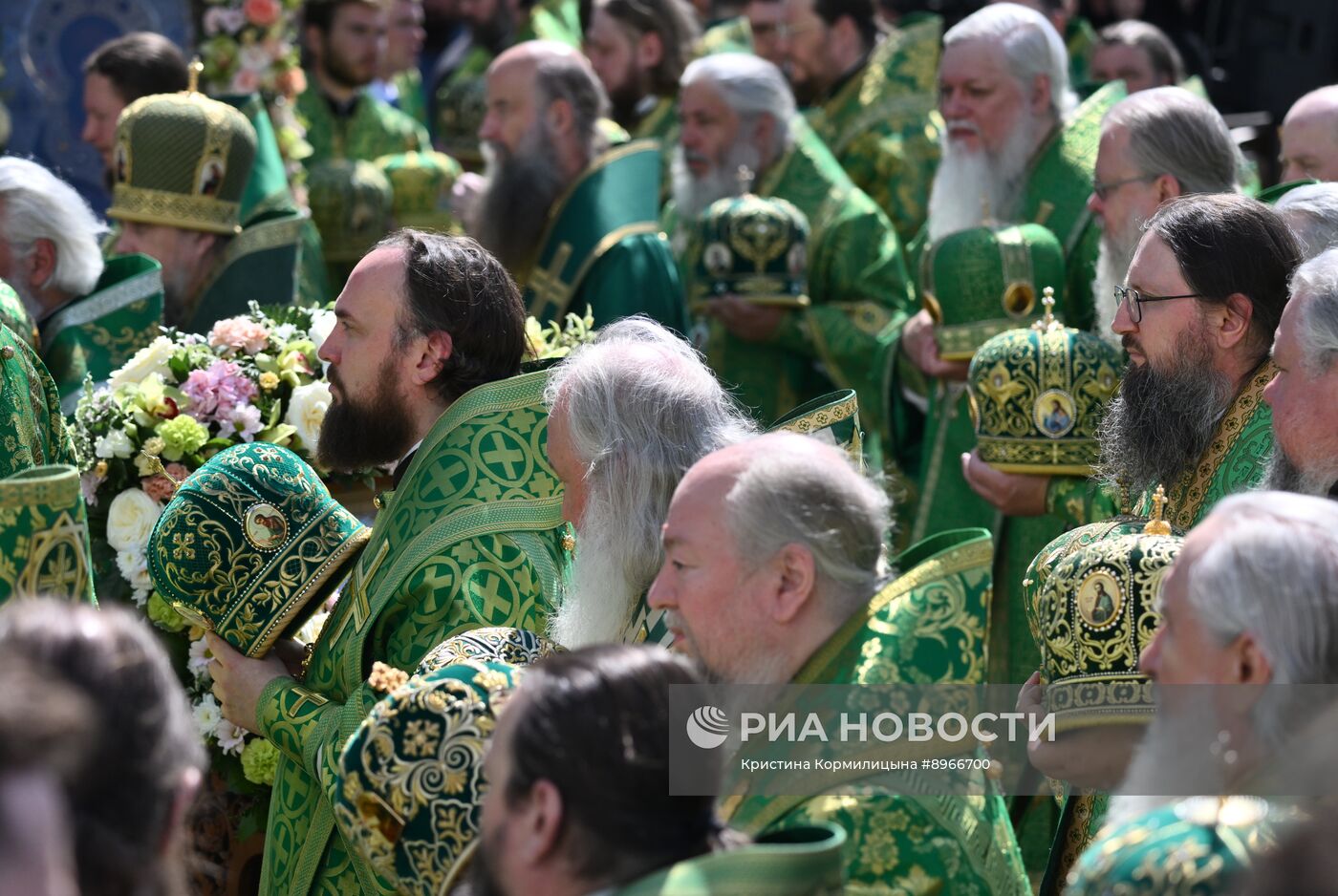 Патриарх Кирилл совершил праздничную литургию в Троице-Сергиевой лавре