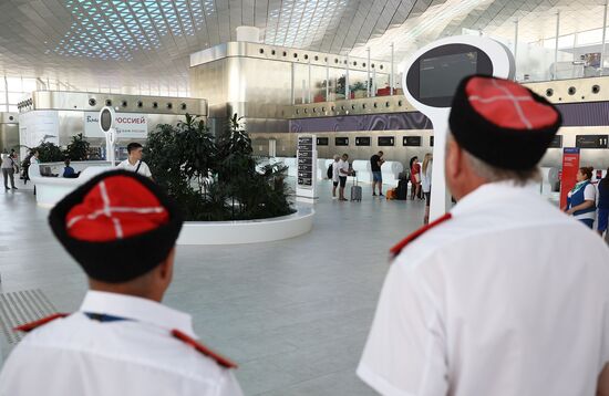 Прибытие первого рейса в аэропорт Геленджика после возобновления работы 