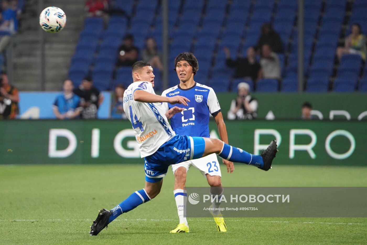 Футбол. РПЛ. "Динамо" (Москва) - "Балтика" (Калининград)