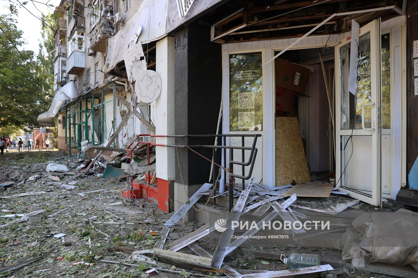 Последствия удара со стороны ВСУ по центру Донецка