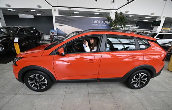 Начало продаж автомобилей Lada Iskra