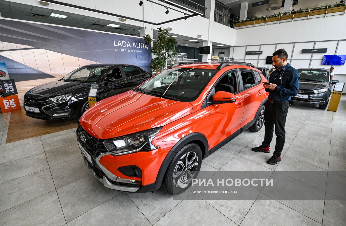 Начало продаж автомобилей Lada Iskra