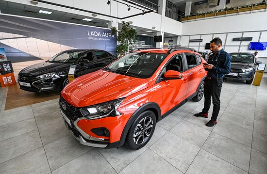 Начало продаж автомобилей Lada Iskra
