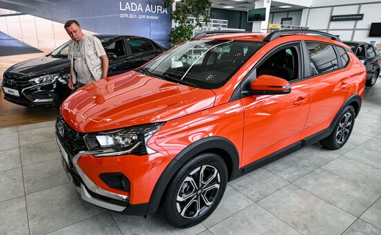 Начало продаж автомобилей Lada Iskra