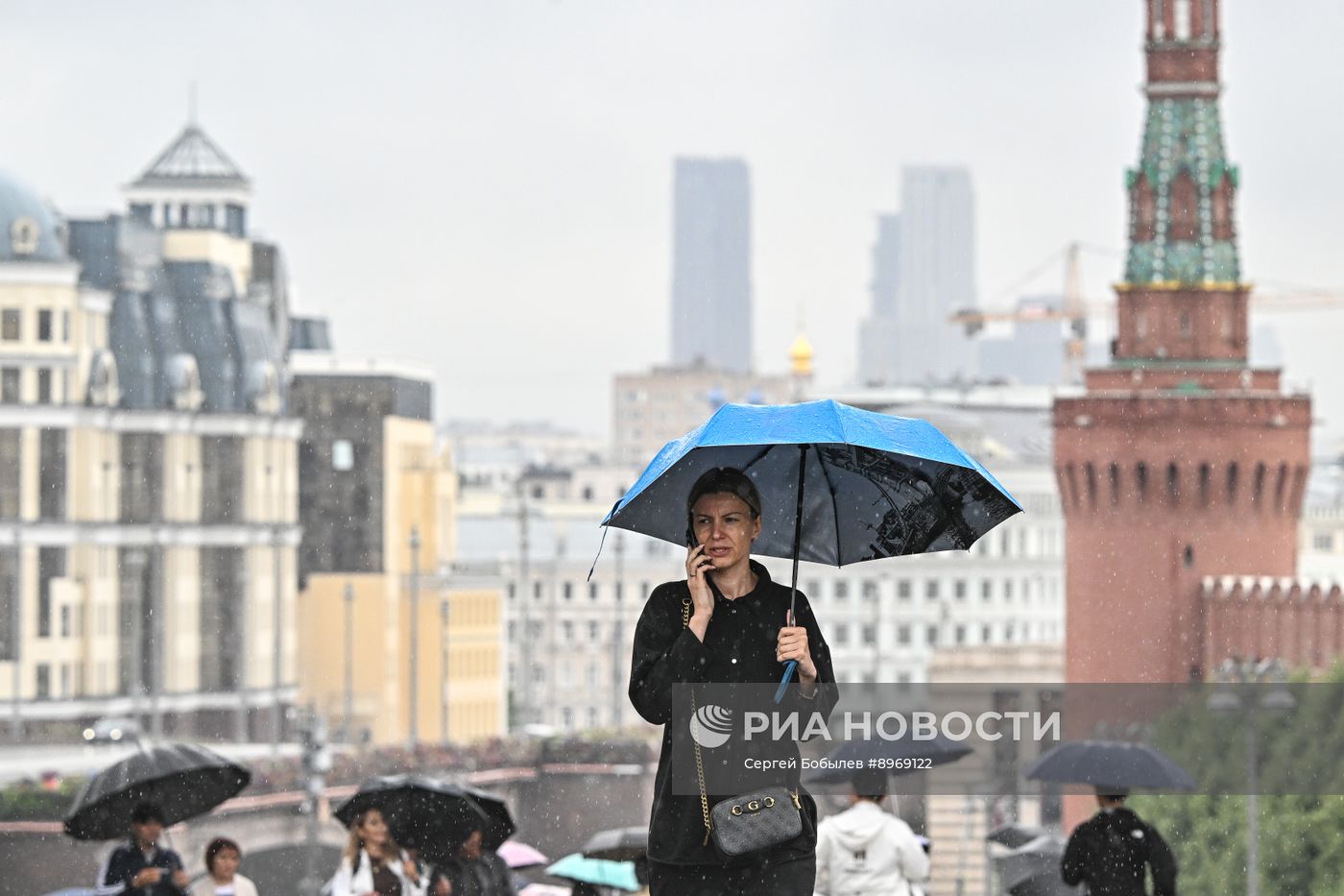 Дождь в Москве