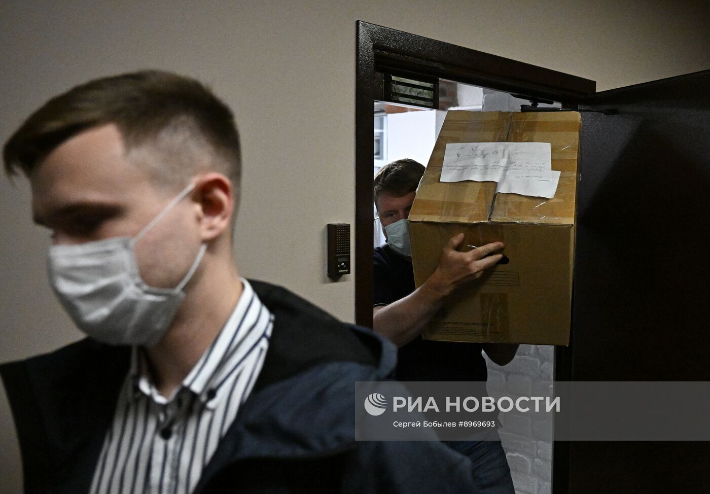 Обыски в офисе редакции Ваza