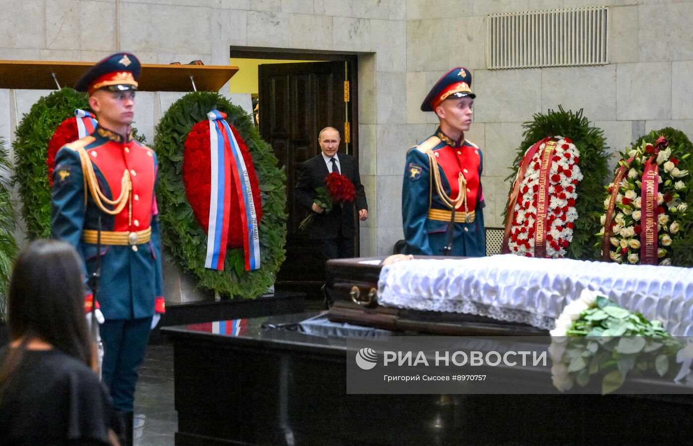 Прощание с председателем Верховного суда РФ Ириной Подносовой