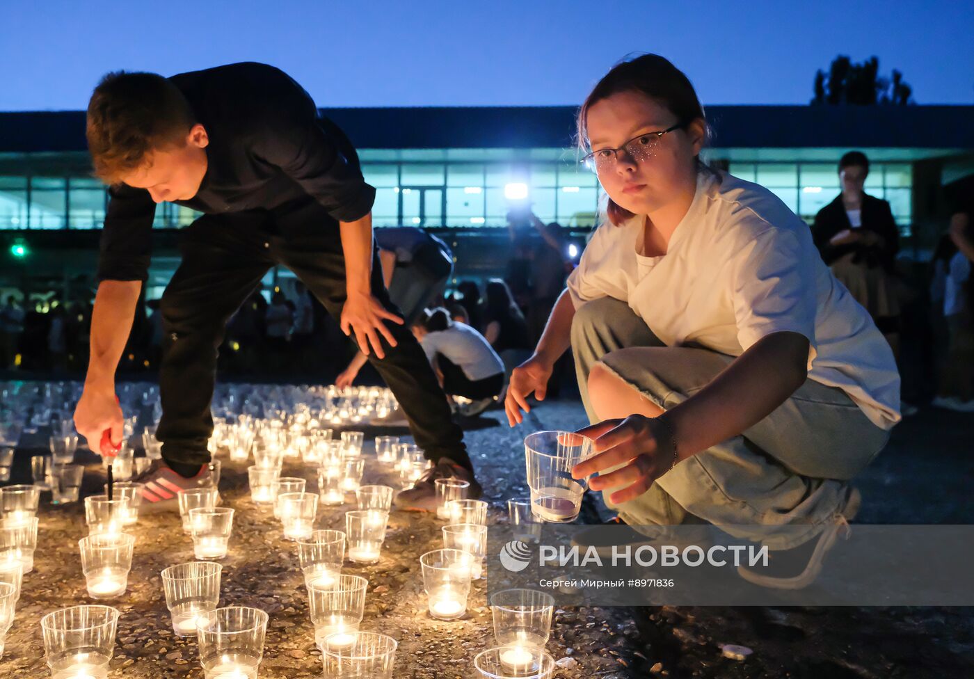 Акция в Бердянске ко Дню памяти детей - жертв войны на Донбассе