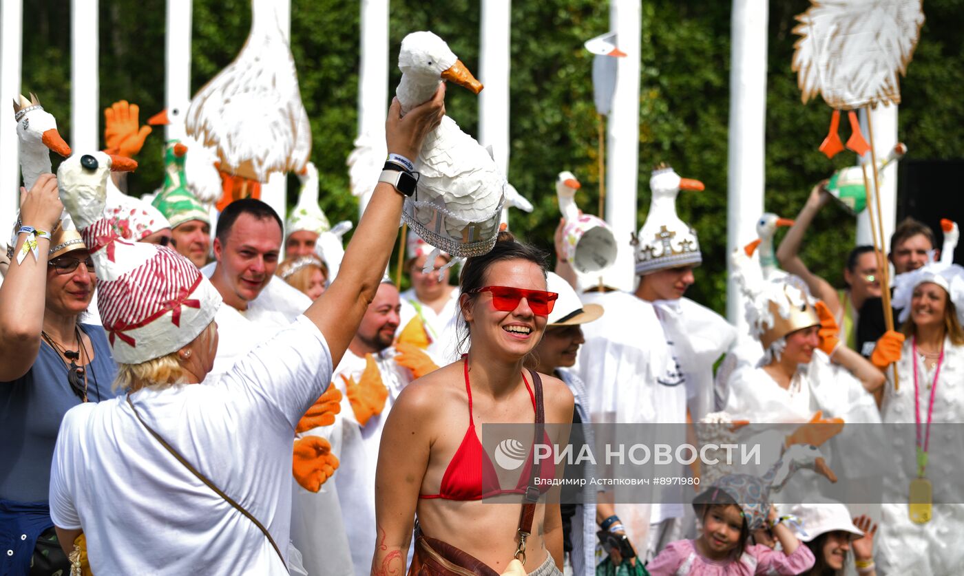 XX фестиваль современного искусства и архитектуры "Архстояние"