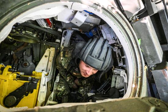 Боевая работа танкистов группировки войск "Центр" на Покровском направлении