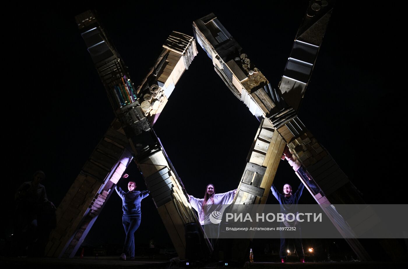 XX фестиваль современного искусства и архитектуры "Архстояние"