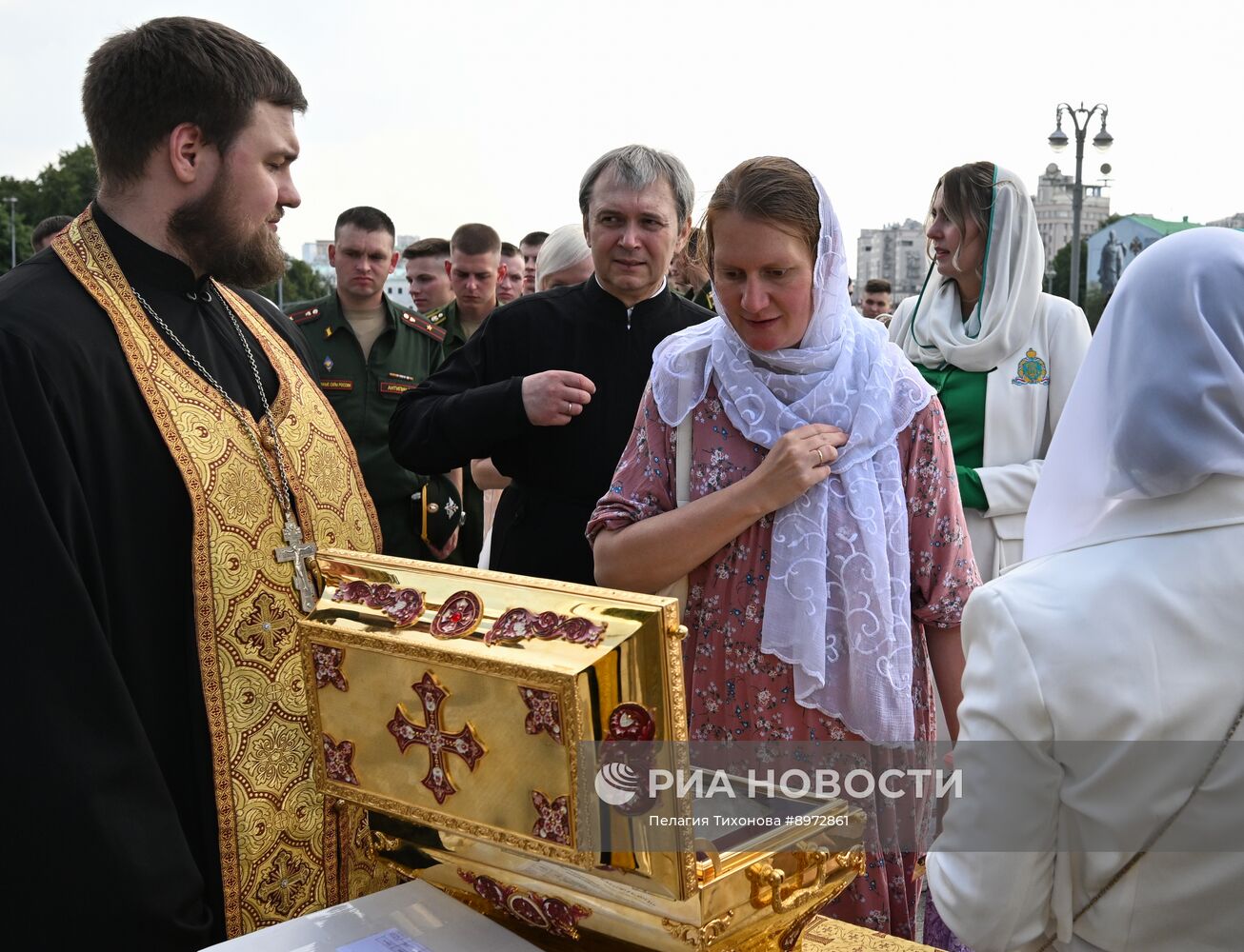 Патриаршее служение в День крещения Руси