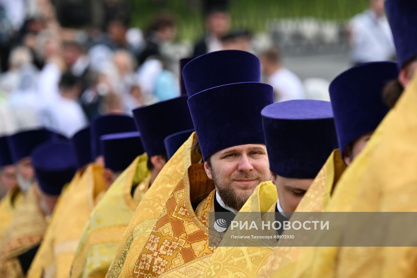 Патриаршее служение в День крещения Руси