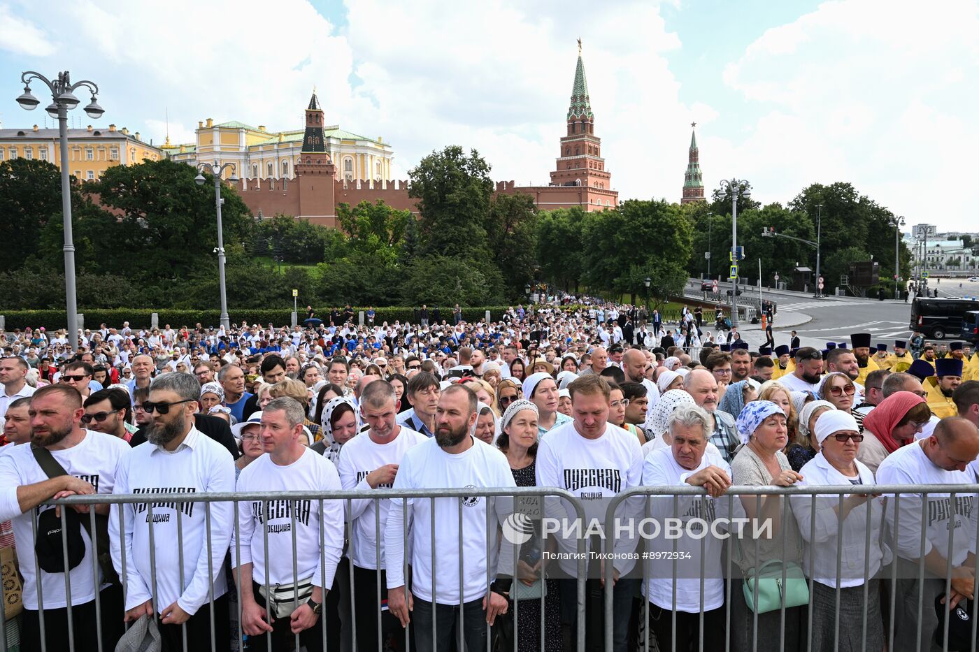 Патриаршее служение в День крещения Руси