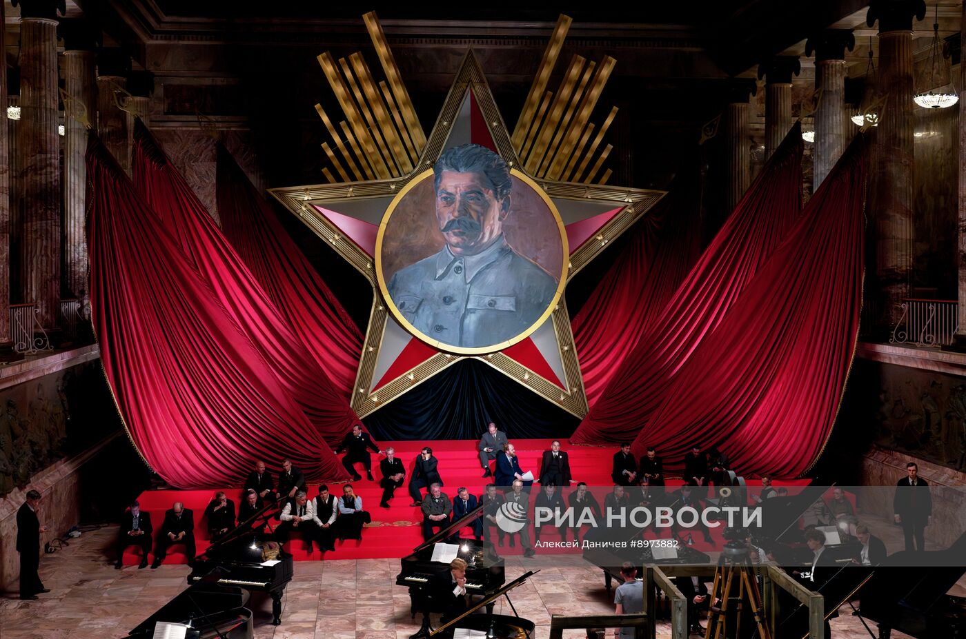 Съёмки фильма Алексея Учителя "Шум времени"