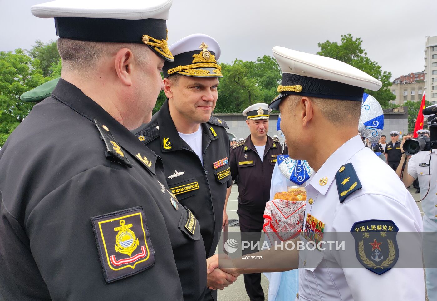 Церемония открытия совместных российско-китайских учений "Морское взаимодействие - 2025" во Владивостоке