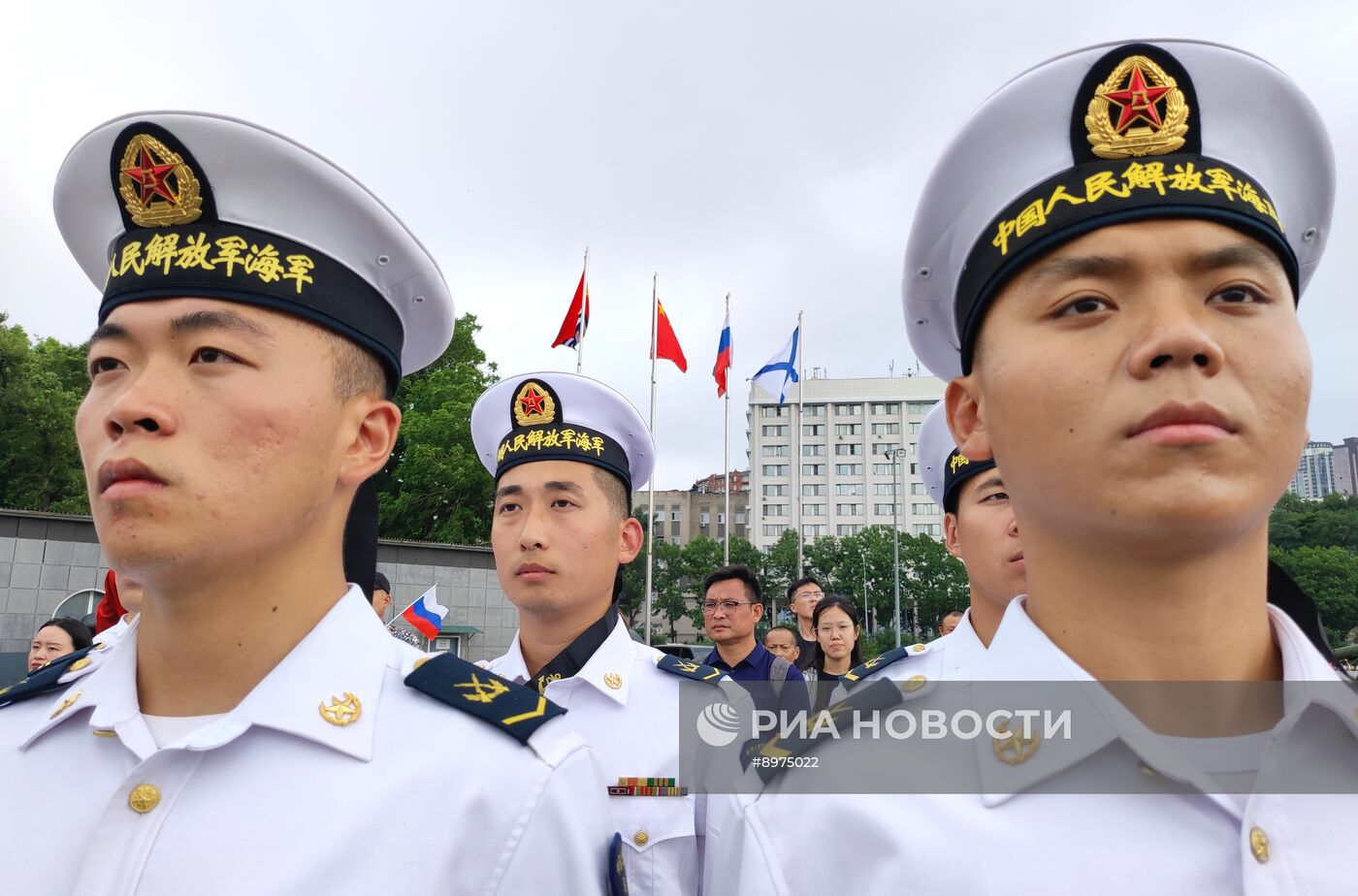 Церемония открытия совместных российско-китайских учений "Морское взаимодействие - 2025" во Владивостоке