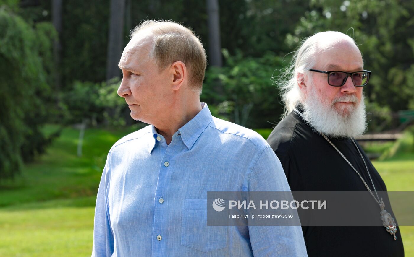 Президент РФ Владимир Путин и президент Белоруссии Александр Лукашенко посетили Валаам