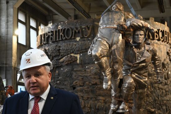 Создание памятника, посвященного 80-летию Курильской десантной операции