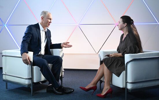 Интервью губернатора Херсонской области В. Сальдо агентству РИА Новости