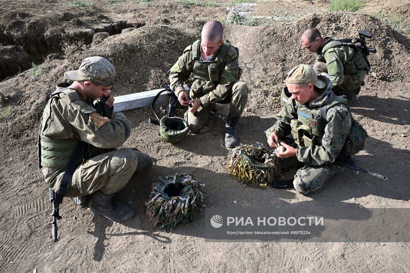 Подготовка военнослужащих десантно-штурмового полка ВДВ в Крыму