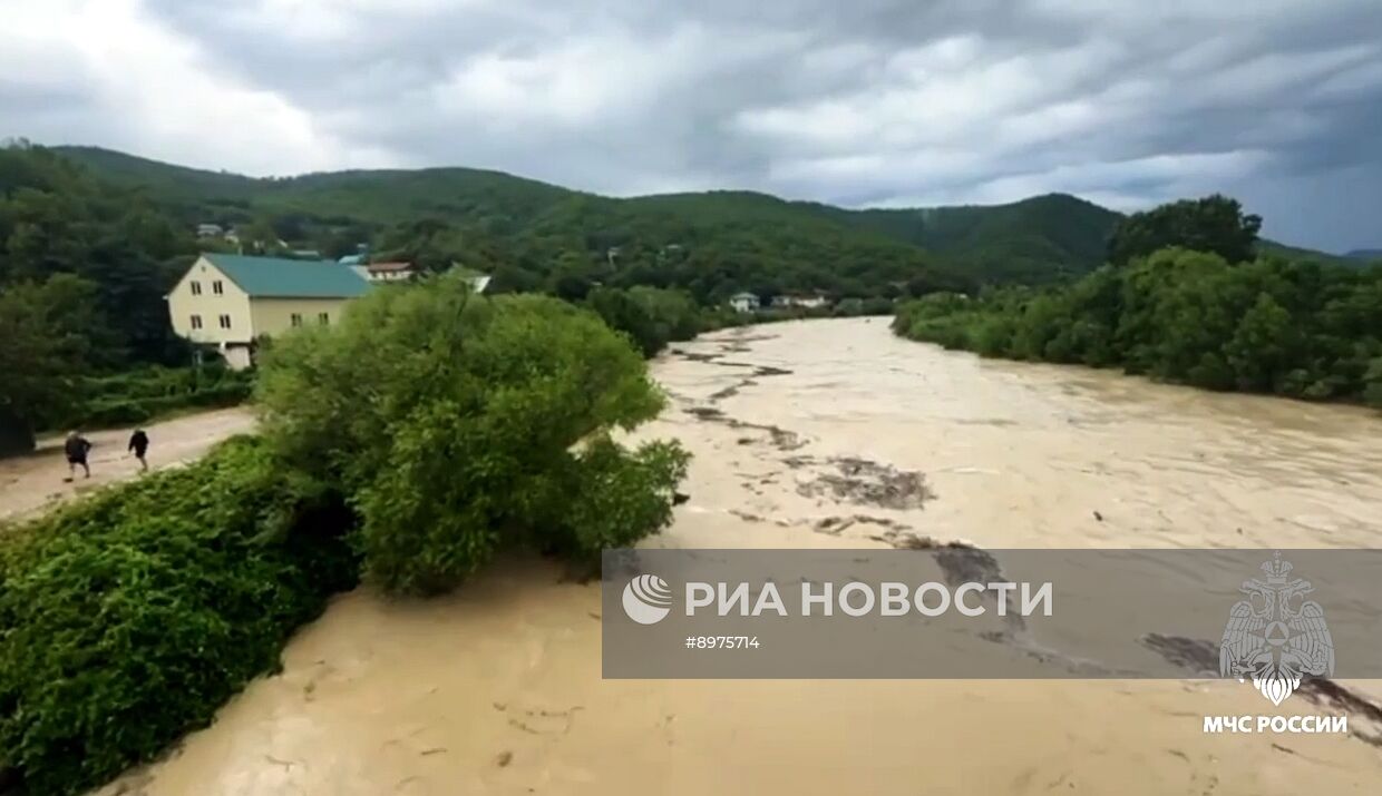 Три поселка подтопило на Кубани