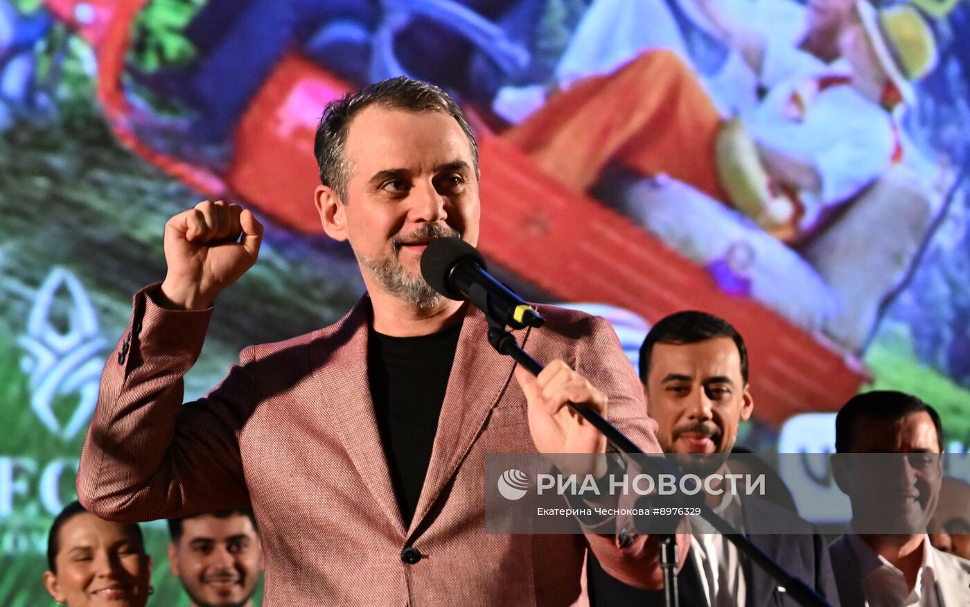 Премьера фильма "Атель-Матель"