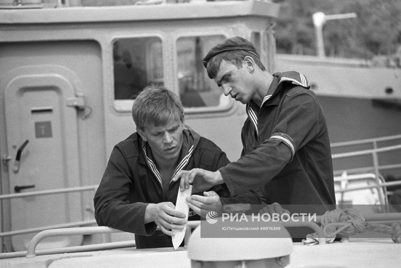 Трагедия гибели советского пассажирского парохода "Адмирал Нахимов"