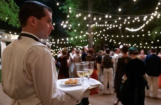 Съёмки фильма Алексея Учителя "Шум времени"