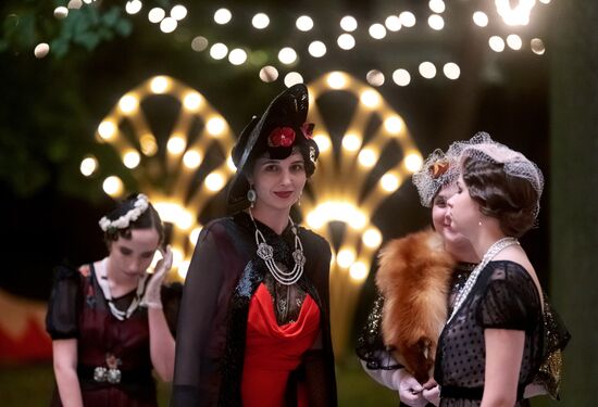 Съёмки фильма Алексея Учителя "Шум времени"