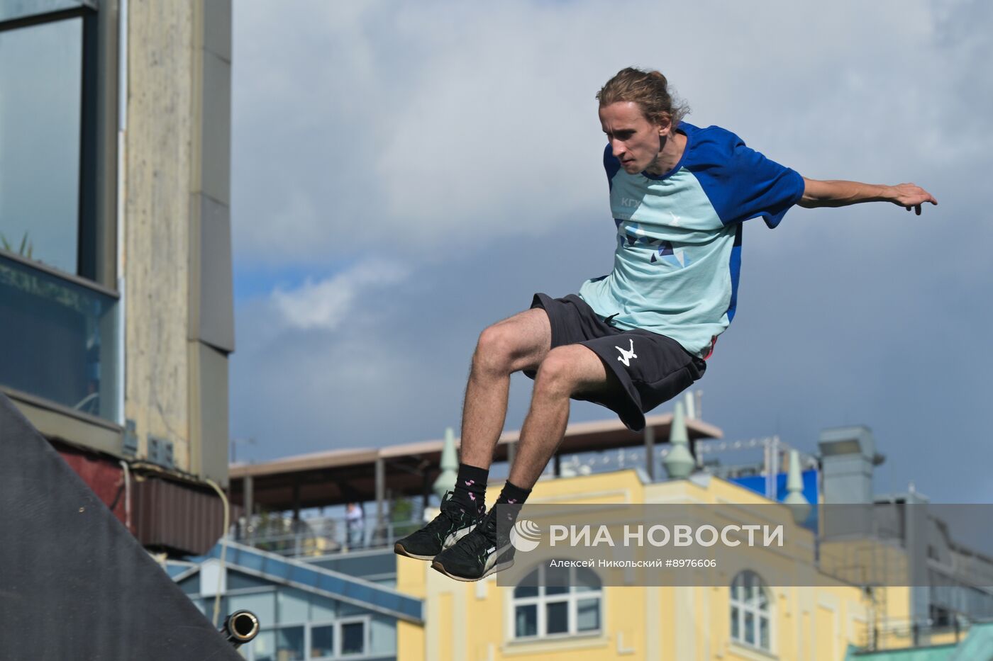 Паркур на "Красном Октябре" в Москве