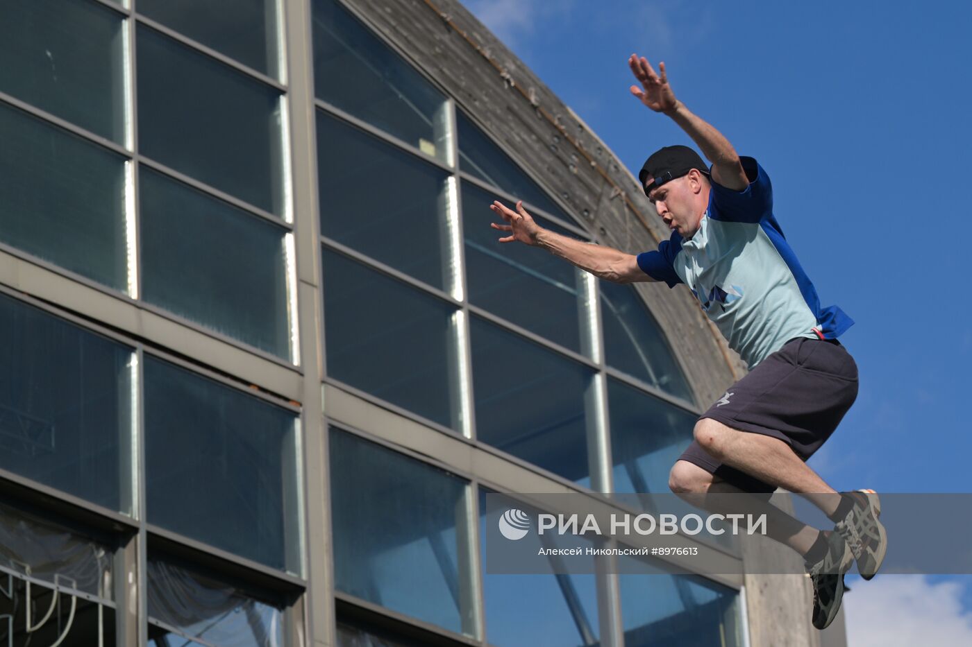 Паркур на "Красном Октябре" в Москве