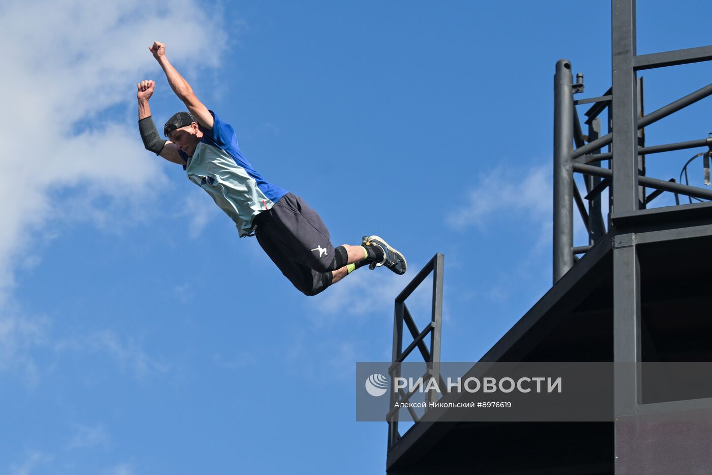 Паркур на "Красном Октябре" в Москве