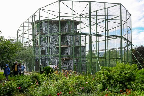 Парк флоры и фауны "Роев ручей" в Красноярске 