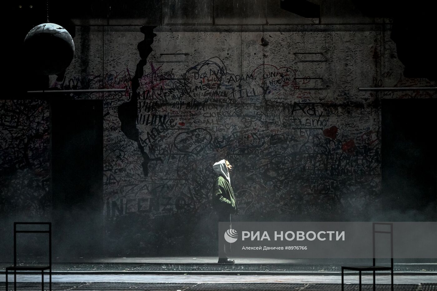 Гастроли "Сибирского МХАТа" в Санкт-Петербурге. Спектакль "Ромео и Джульетта"