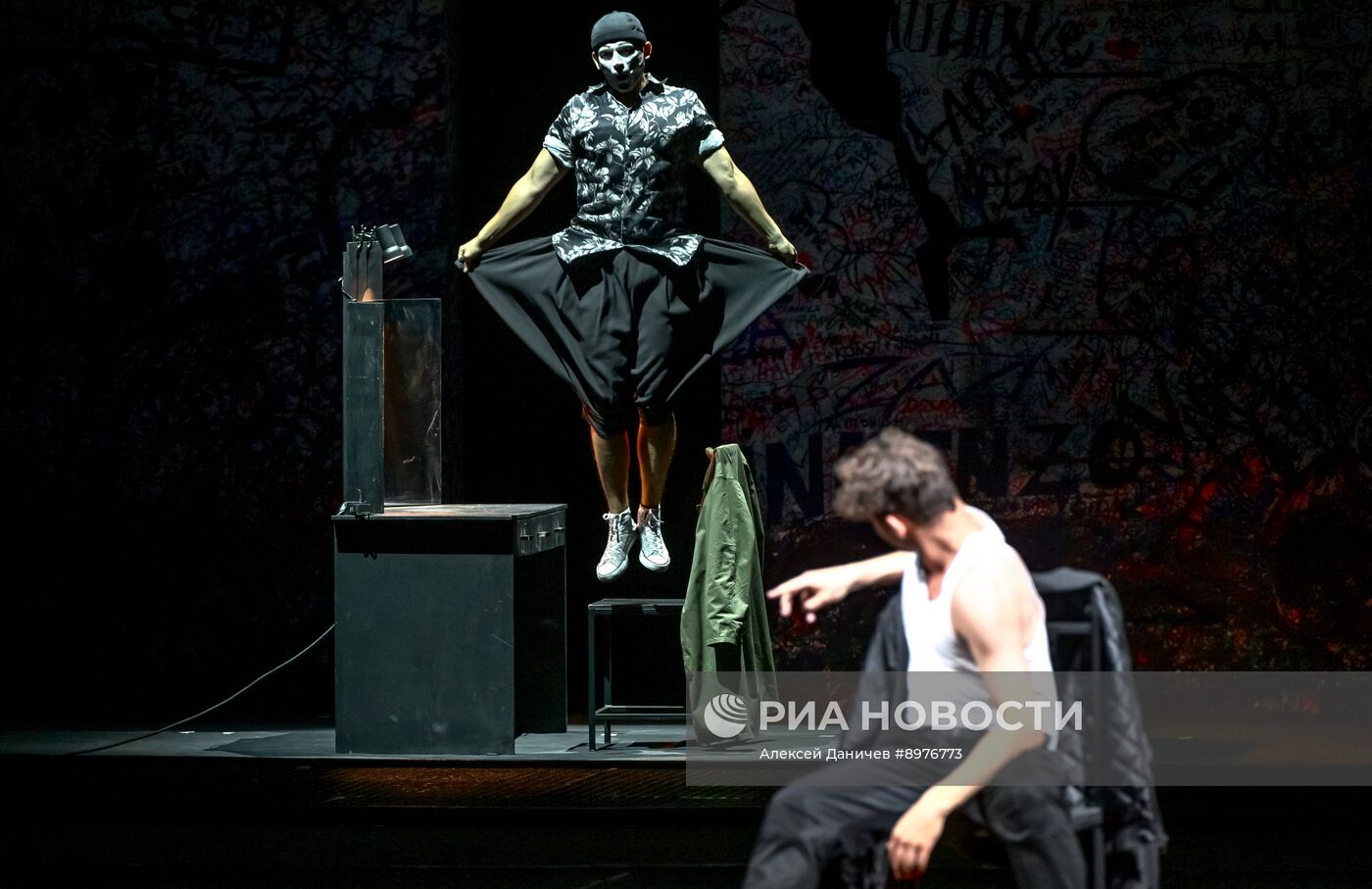 Гастроли "Сибирского МХАТа" в Санкт-Петербурге. Спектакль "Ромео и Джульетта"