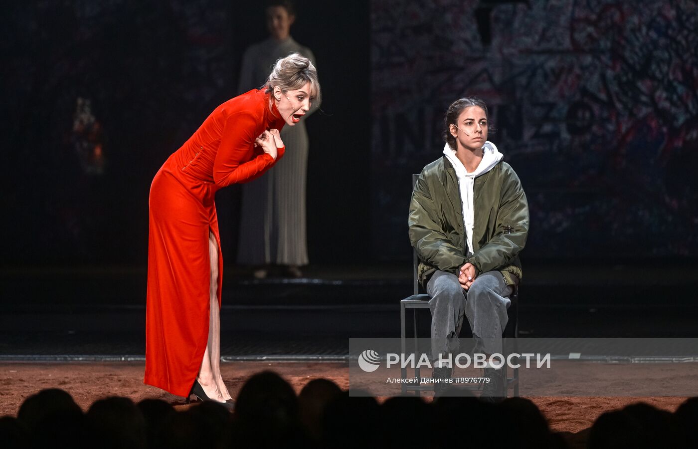 Гастроли "Сибирского МХАТа" в Санкт-Петербурге. Спектакль "Ромео и Джульетта"